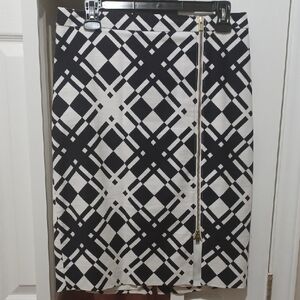 Talbots Black/White Geometric Pencil Skirt